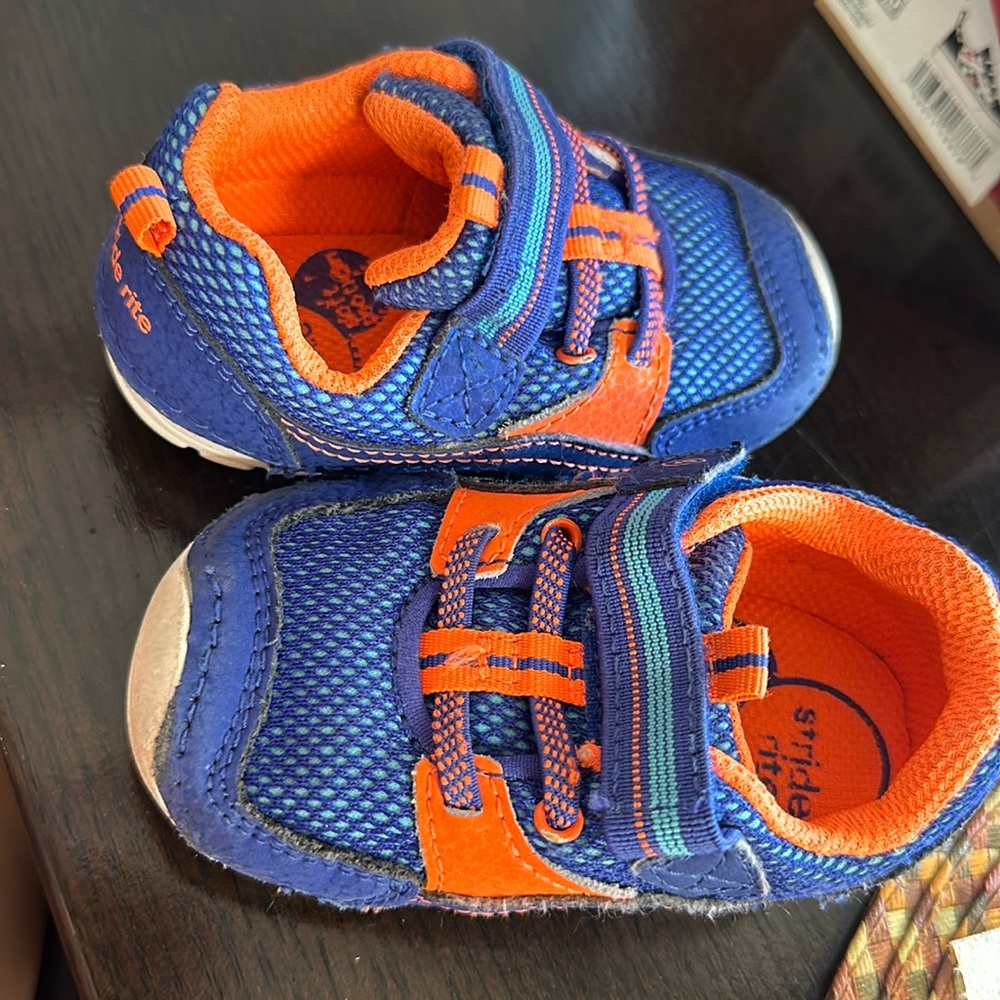 Stride rite shoes 5W